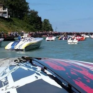 Meet your Posher, Laurie